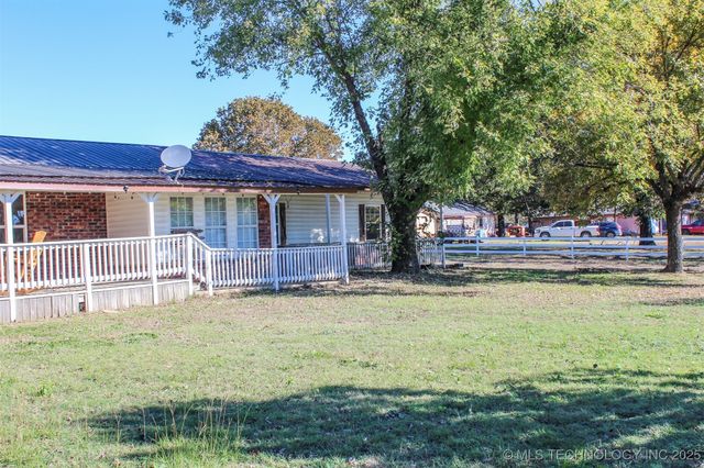 7224 W 303rd S, Porum, OK 74455