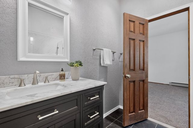 3232 Don Quixote, Albuquerque, NM 87104
