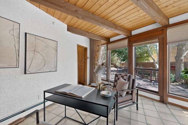 3232 Don Quixote, Albuquerque, NM 87104