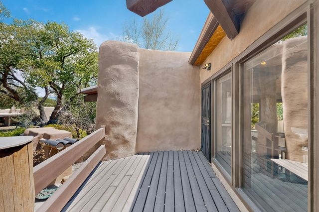 3232 Don Quixote, Albuquerque, NM 87104