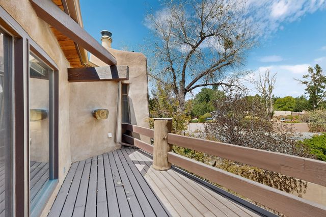 3232 Don Quixote, Albuquerque, NM 87104