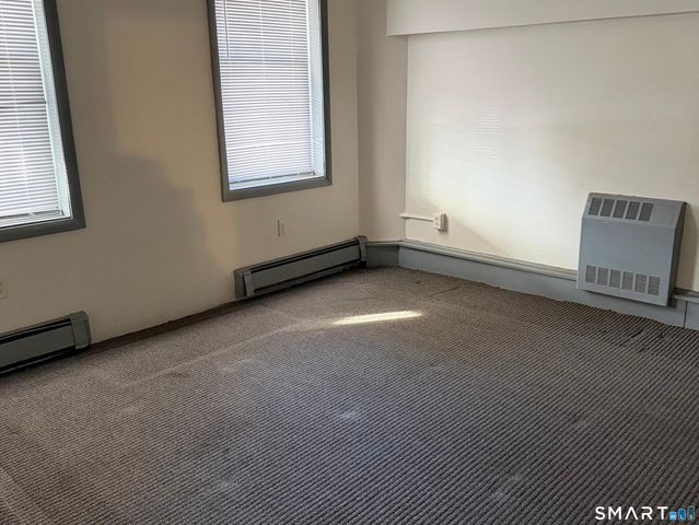 17 First Avenue, Waterbury, CT 06710