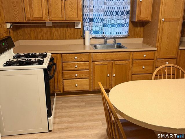 17 First Avenue, Waterbury, CT 06710