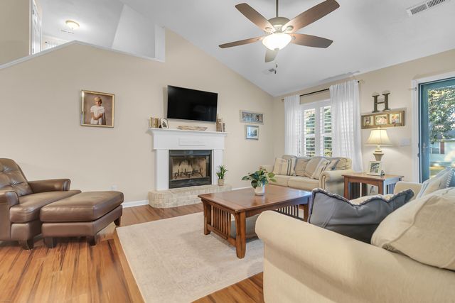 108 Apache Drive, Summerville, SC 29483