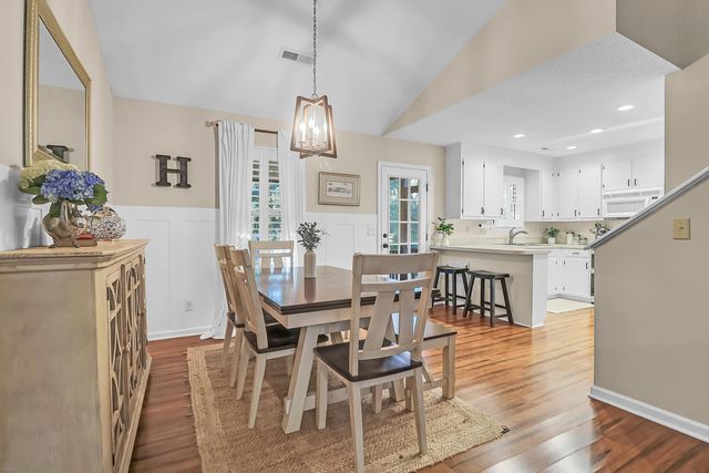 108 Apache Drive, Summerville, SC 29483