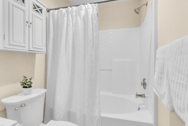 108 Apache Drive, Summerville, SC 29483