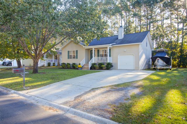 108 Apache Drive, Summerville, SC 29483