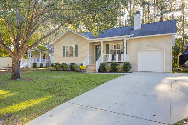 108 Apache Drive, Summerville, SC 29483