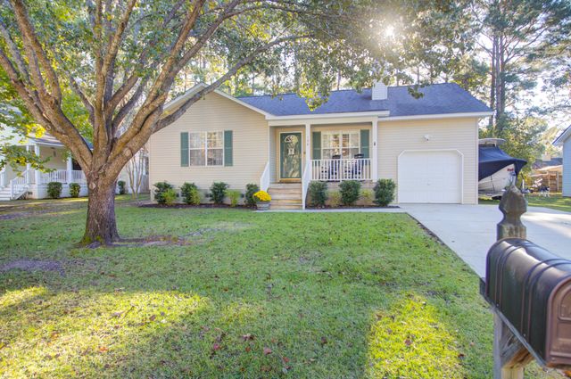 108 Apache Drive, Summerville, SC 29483