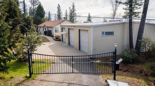 10815 Chaparral Trl, Dobbins, CA 95935