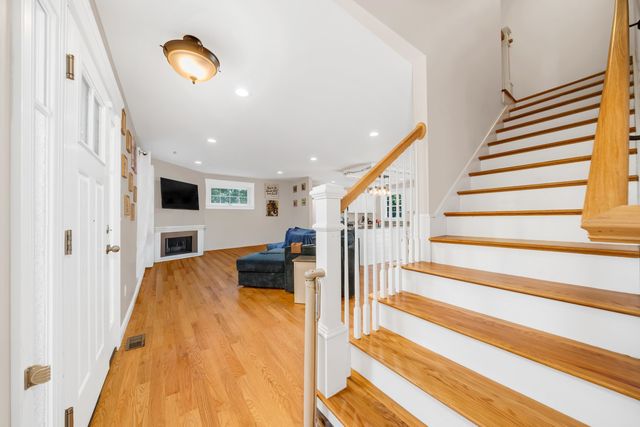 130 Concord Road, Lee, NH 03861