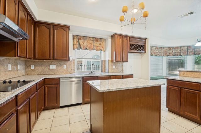 2471 Somervell Trail, Grand Prairie, TX 75052