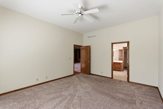 12740 E Bradford Circle, Wichita, KS 67206