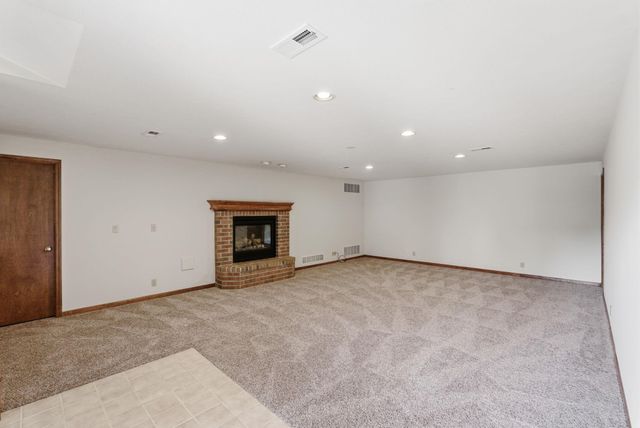 12740 E Bradford Circle, Wichita, KS 67206