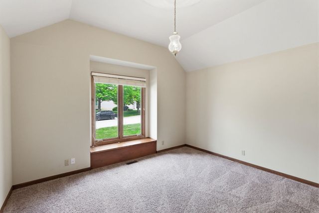 12740 E Bradford Circle, Wichita, KS 67206