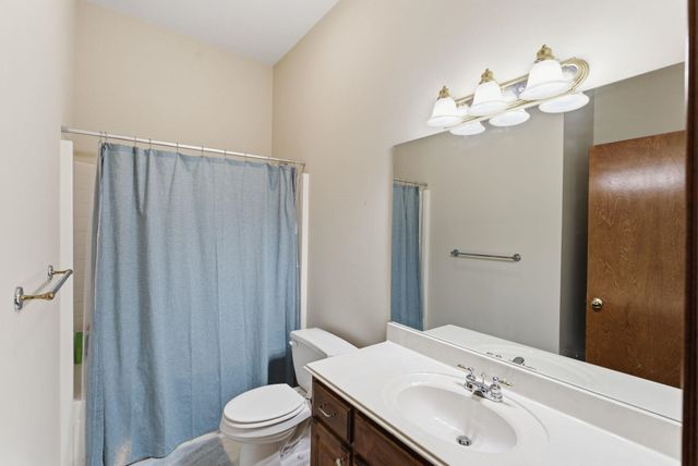 12740 E Bradford Circle, Wichita, KS 67206