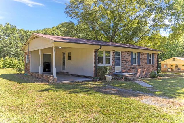 107 Bell Street, Blacksburg, SC 29702