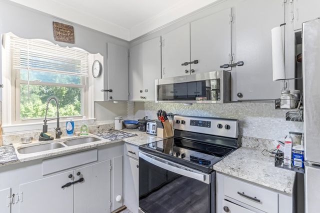 107 Bell Street, Blacksburg, SC 29702