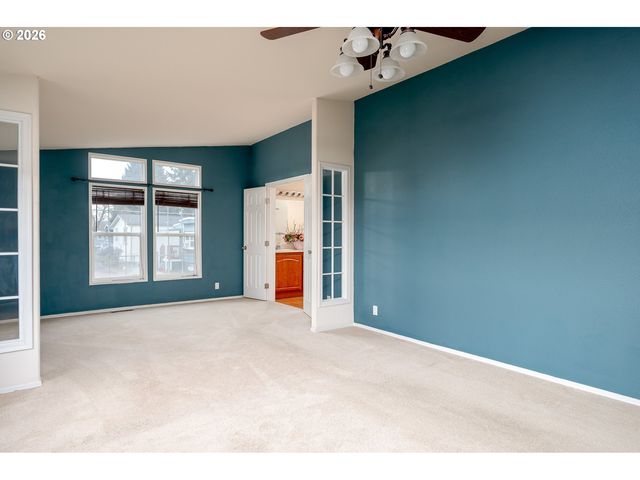 1503 N HAYDEN ISLAND Dr 129, Portland, OR 97217