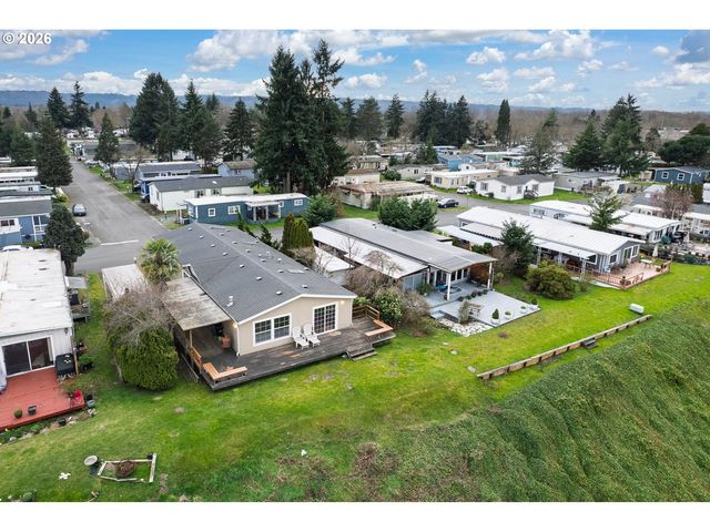 1503 N HAYDEN ISLAND Dr 129, Portland, OR 97217