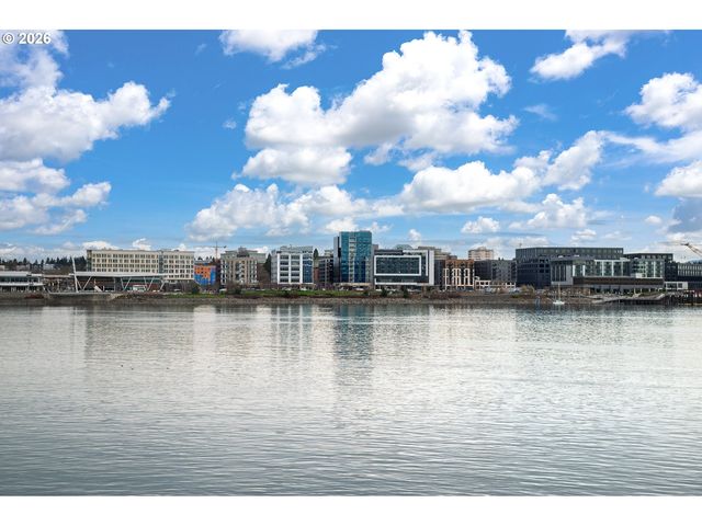1503 N HAYDEN ISLAND Dr 129, Portland, OR 97217