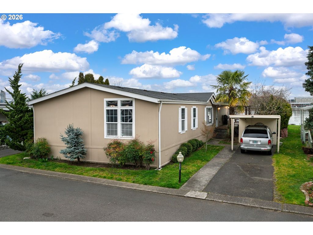 1503 N HAYDEN ISLAND Dr 129, Portland, OR 97217