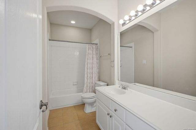 522 Heather Ridge, San Antonio, TX 78260