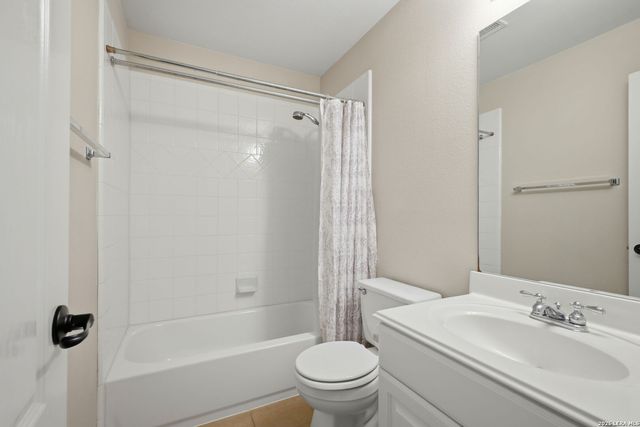 522 Heather Ridge, San Antonio, TX 78260