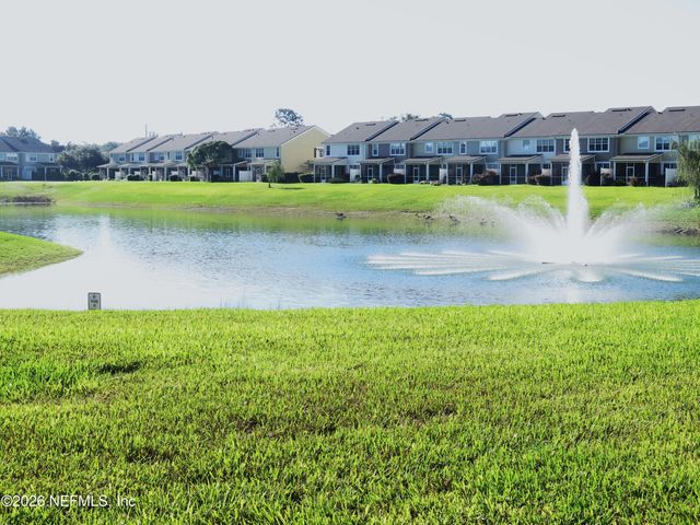 6412 AUTUMN BERRY Circle, Jacksonville, FL 32258