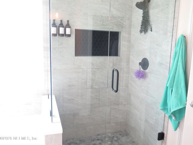 6412 AUTUMN BERRY Circle, Jacksonville, FL 32258