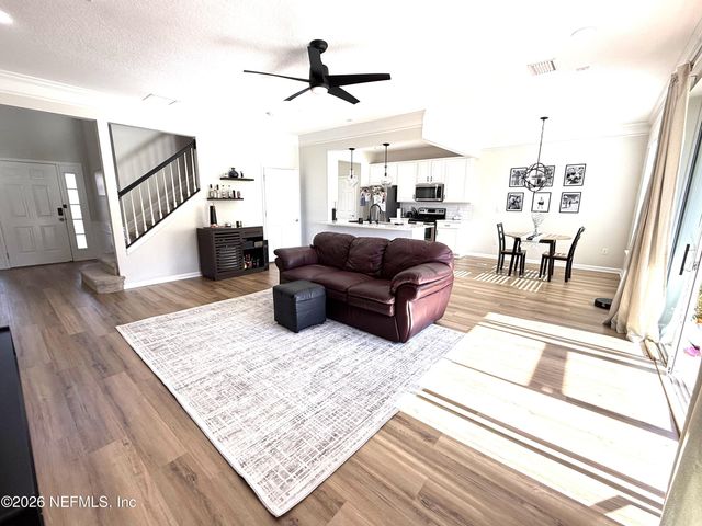 6412 AUTUMN BERRY Circle, Jacksonville, FL 32258