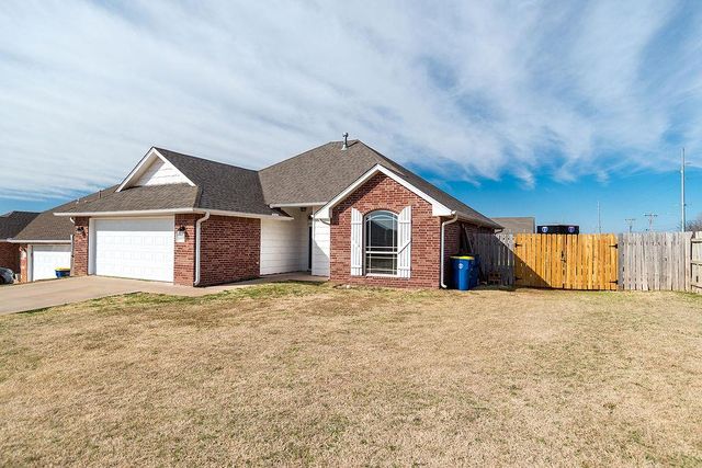 1220 NE Emma Lane, Stillwater, OK 74075