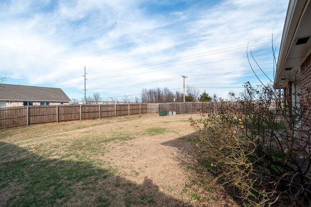 1220 NE Emma Lane, Stillwater, OK 74075