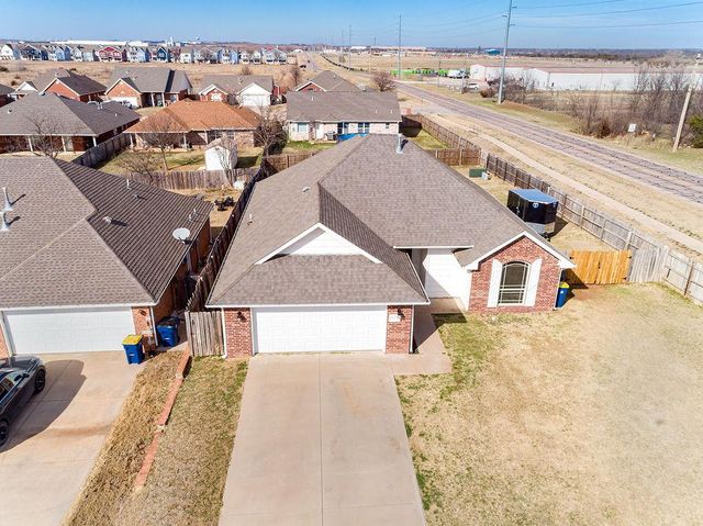 1220 NE Emma Lane, Stillwater, OK 74075