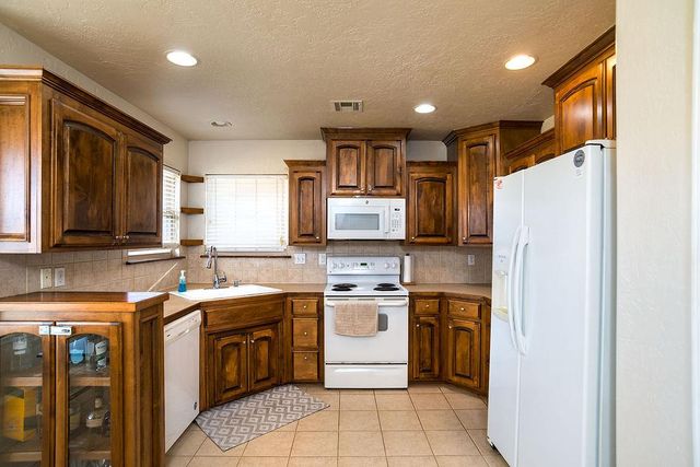 1220 NE Emma Lane, Stillwater, OK 74075