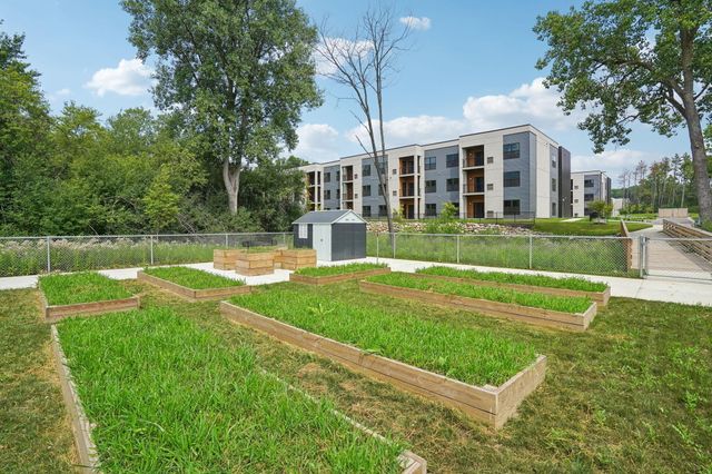 2645 Burton Road 2-2, Ann Arbor, MI 48104