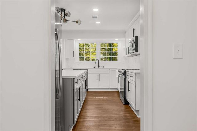 4889 Fairforest Drive, Stone Mountain, GA 30088