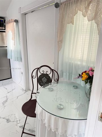 21920 Old Cutler Rd 1, Cutler Bay, FL 33190