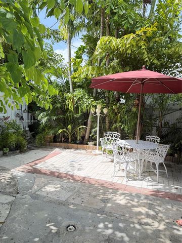 21920 Old Cutler Rd 1, Cutler Bay, FL 33190