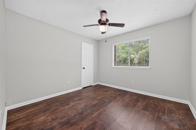 2934 Park Garden Drive, Houston, TX 77339