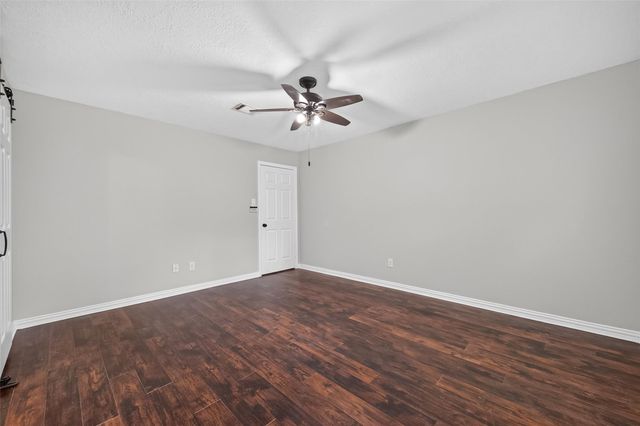 2934 Park Garden Drive, Houston, TX 77339