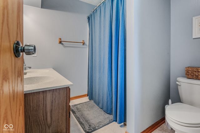 3316 Cox Lane, Columbus, IN 47203