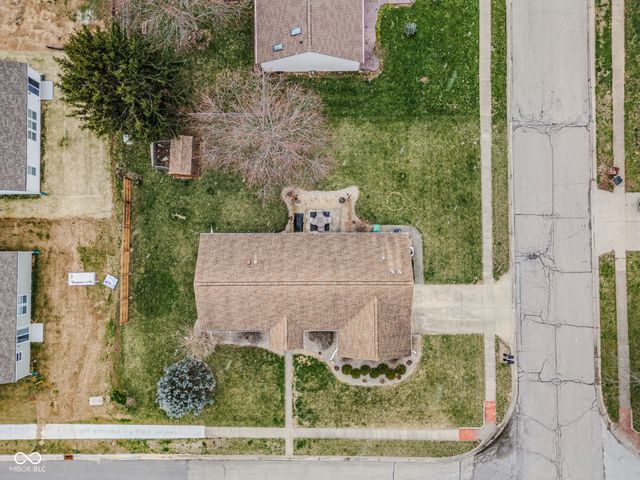 3316 Cox Lane, Columbus, IN 47203