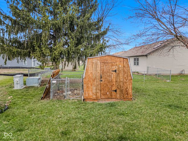 3316 Cox Lane, Columbus, IN 47203