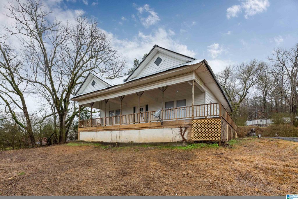 2754 COUNTY LINE DRIVE, Trafford, AL 35172