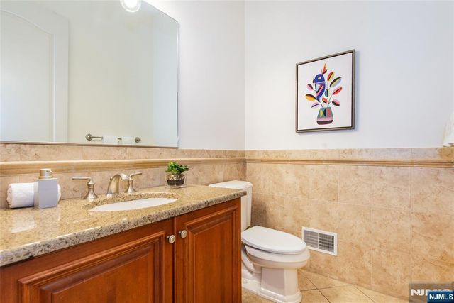 3 Christopher Court, Montclair, NJ 07042