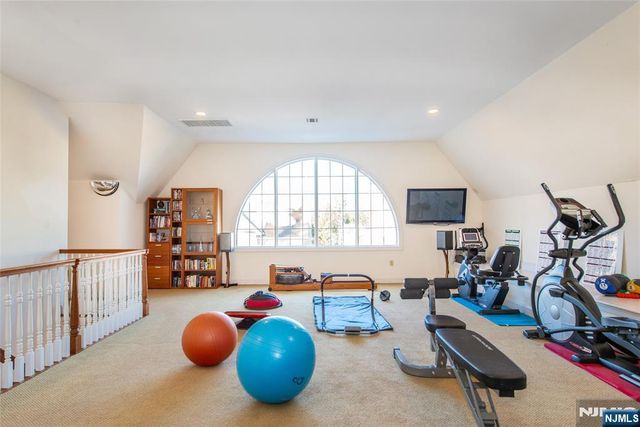 3 Christopher Court, Montclair, NJ 07042