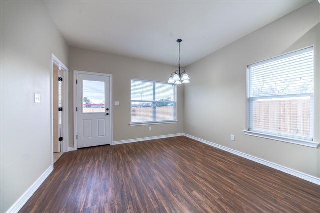 1030 W Gandy Street, Denison, TX 75020