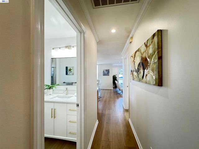 908 Higate Dr, Daly City, CA 94015
