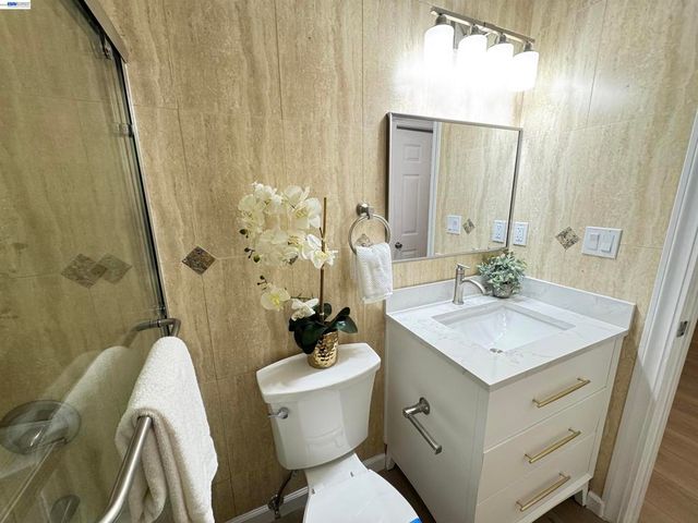 908 Higate Dr, Daly City, CA 94015